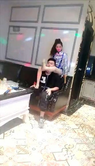 【TZ5566】豆豆女王 ktv玩小狗  3558