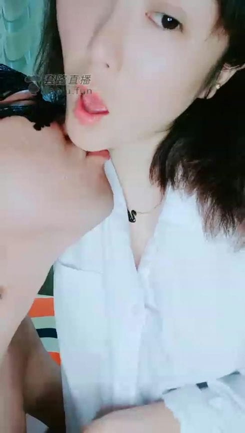 【TZ5456】艾丽莎女神 高清 舌吻口舌 舔 啪啪啪  2555