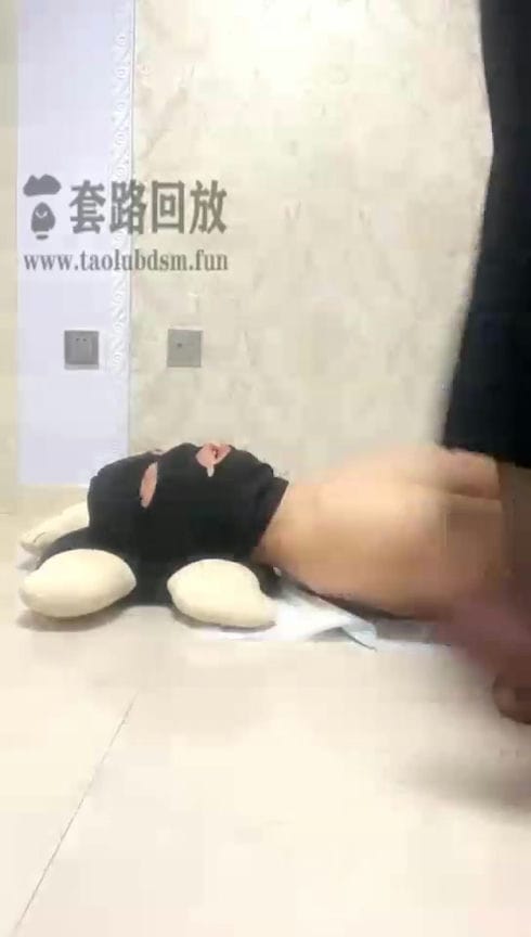 【TZ5579】逗逗坐脸虐乳深喉榨精给主人射两次再吃下去10015