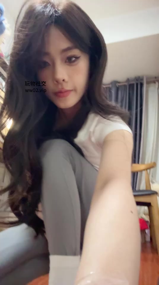 【TZ9843】不知名美女瑜伽裤白袜气味羞辱暴虐